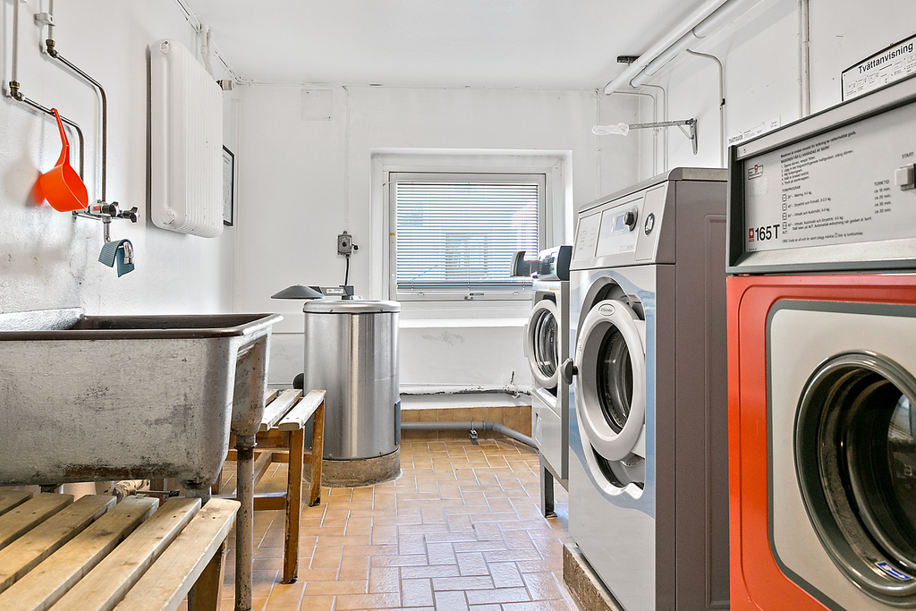 Gemensam tvättstuga, torkrum samt ett mangel/strykrum som är belägen i uppgången 5C!