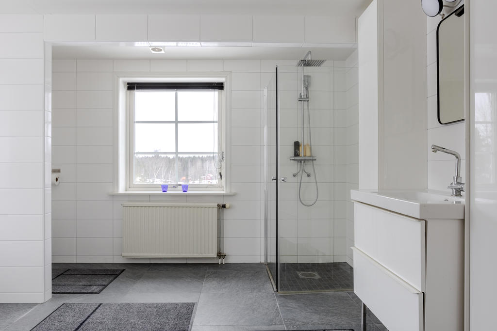 Duschrum -23