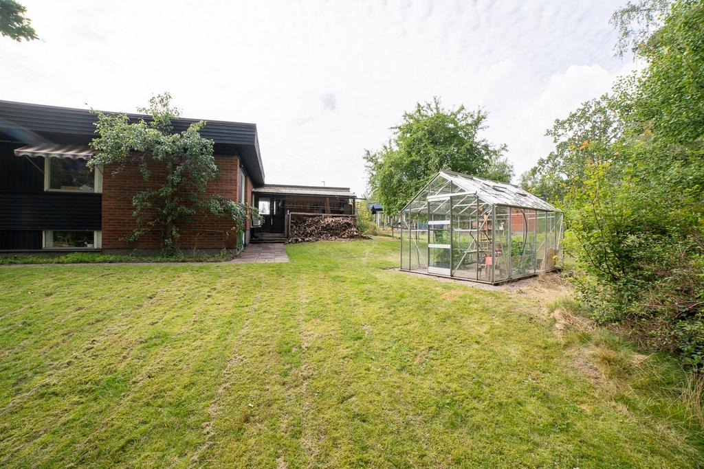 Säljaren egna bilder