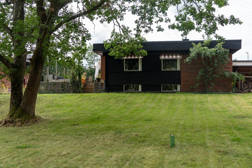 Säljaren egna bilder