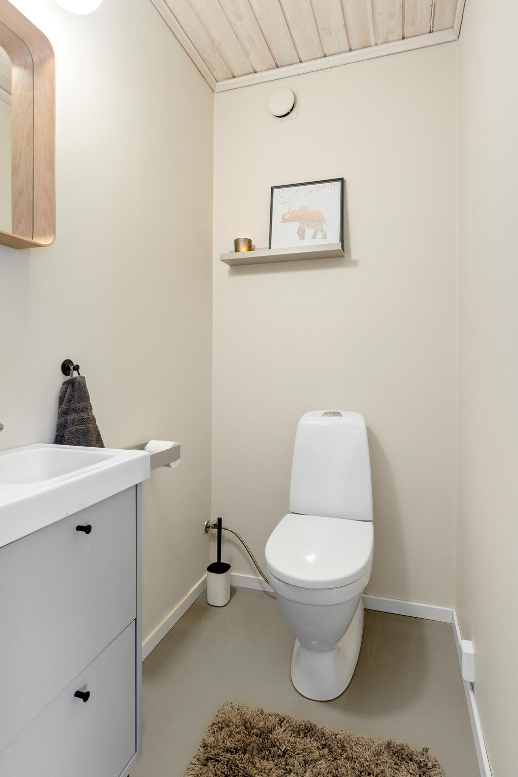 Gäst-wc, övre plan