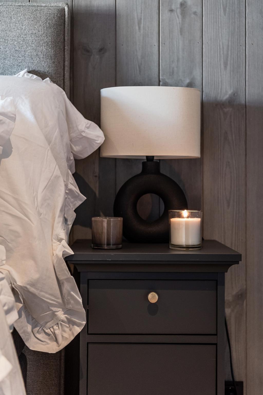 EXEMPELBILD färdig stuga. Observera att stugan på bilden kan vara extrautrustad