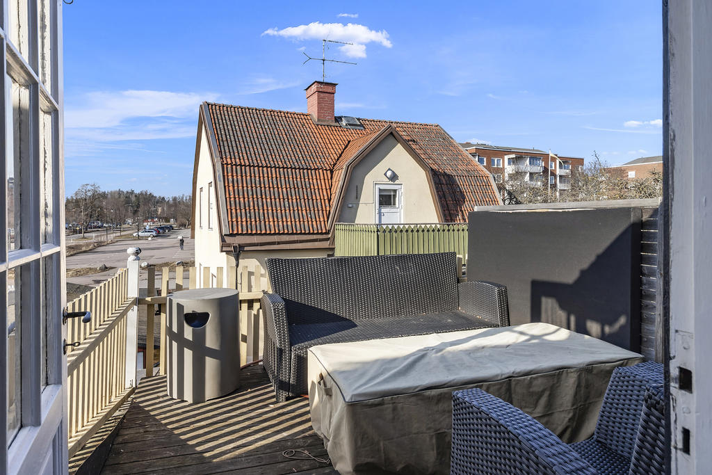 Trivsam balkong lgh3