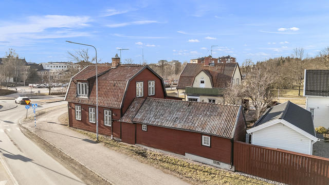 Entré från Torggatan 