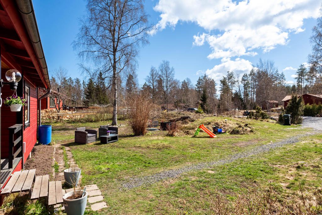 Exteriör. 
