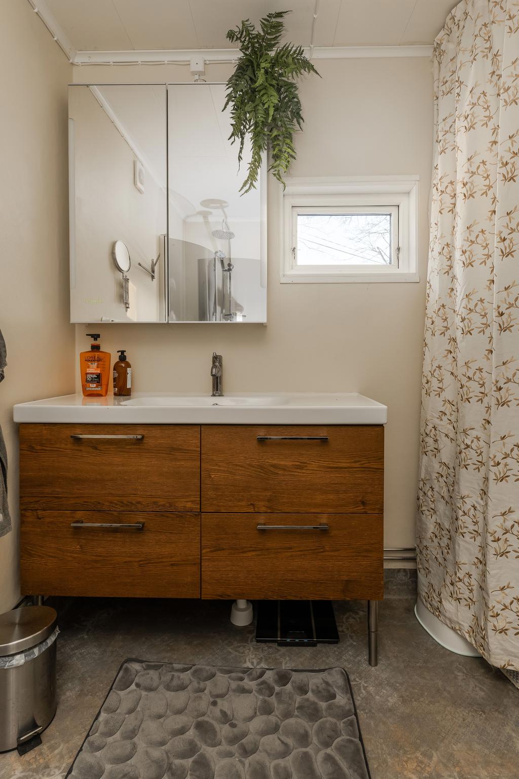 Duschrum/wc med golvvärme. 