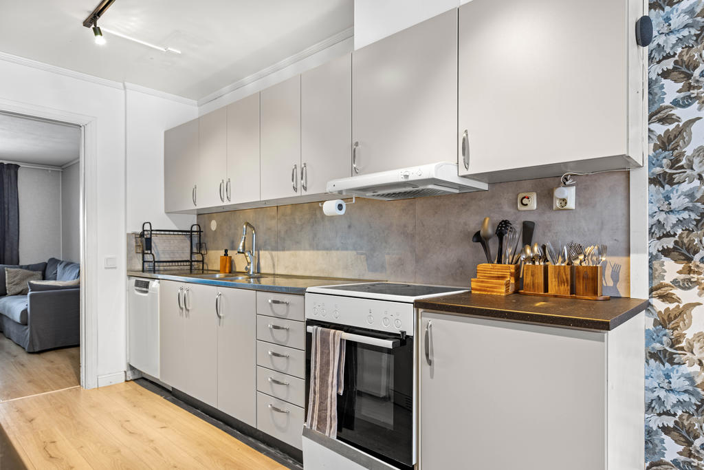 Kök med utbytta köksluckor ifrån Härjedalskök.