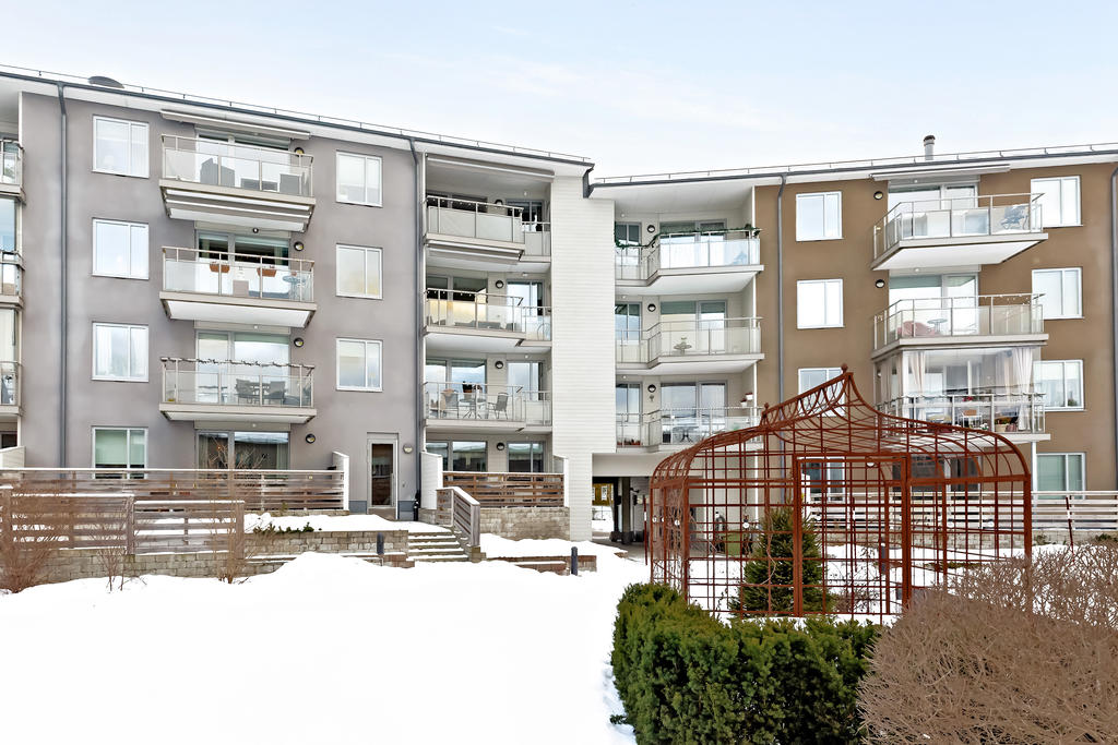 Balkong mot den härliga innergården