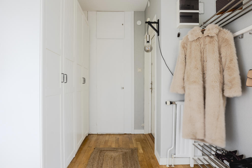Entréhall med bra avhängningsmöjligheter