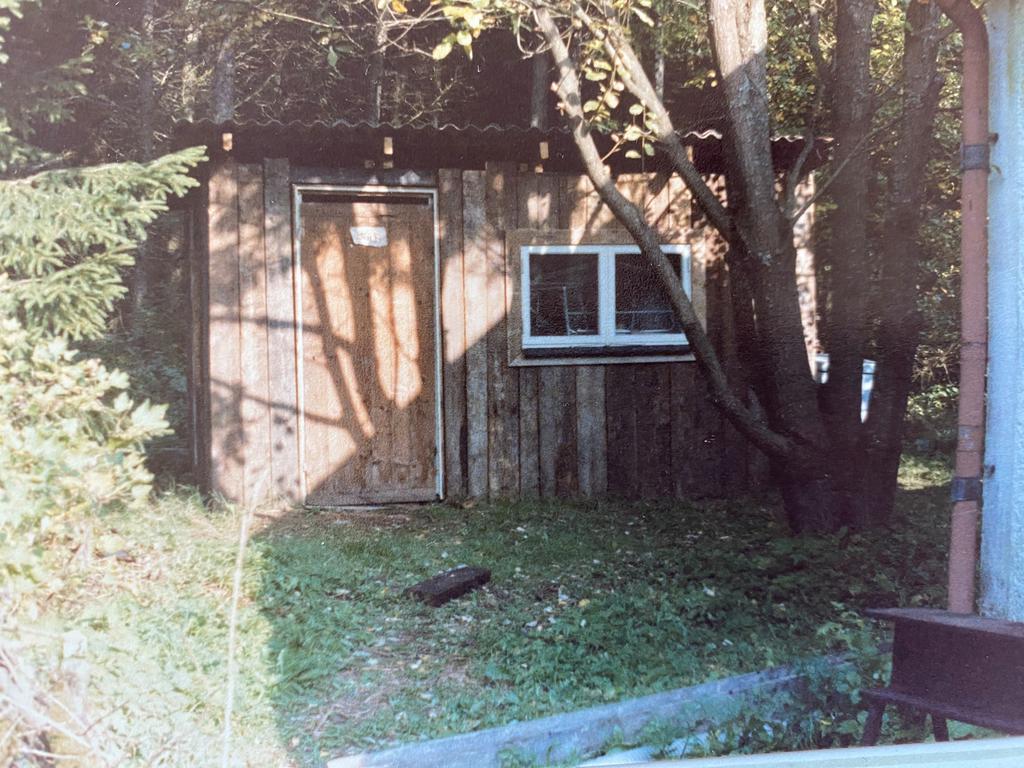 Äldre bild från säljaren - förråd