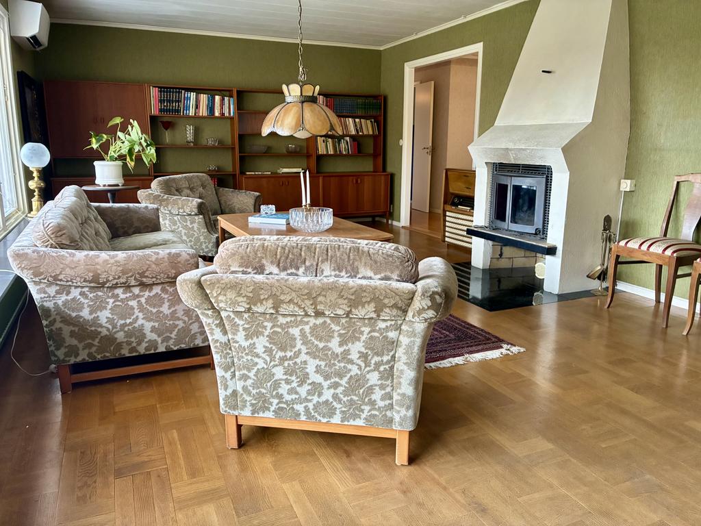 Öppen spis med kassett, sotad 2026-02-06.