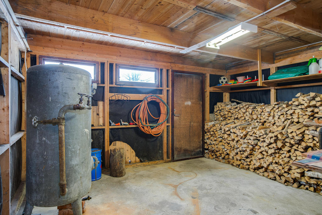 Förrådsdel i garaget 