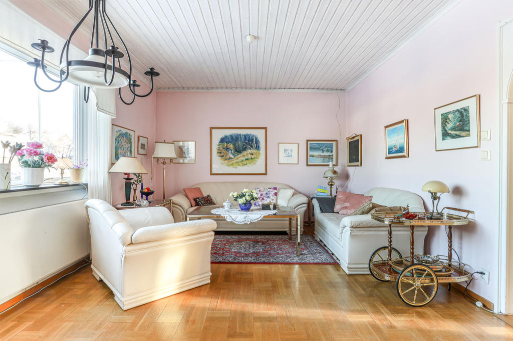 Vardagsrum bottenvåningen