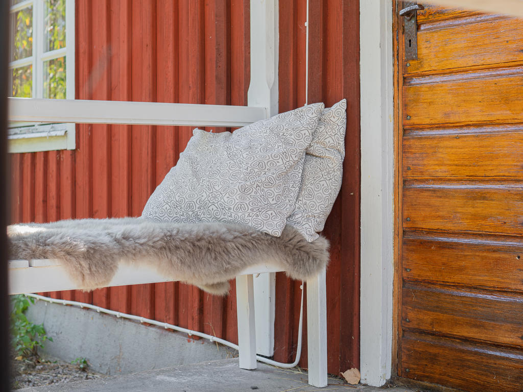 I omgivningarna finns det gott om fina insjöar samt bär och svamp direkt inpå knuten 