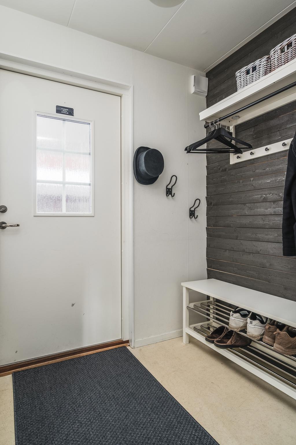 Hall med avhängningsmöjligheter