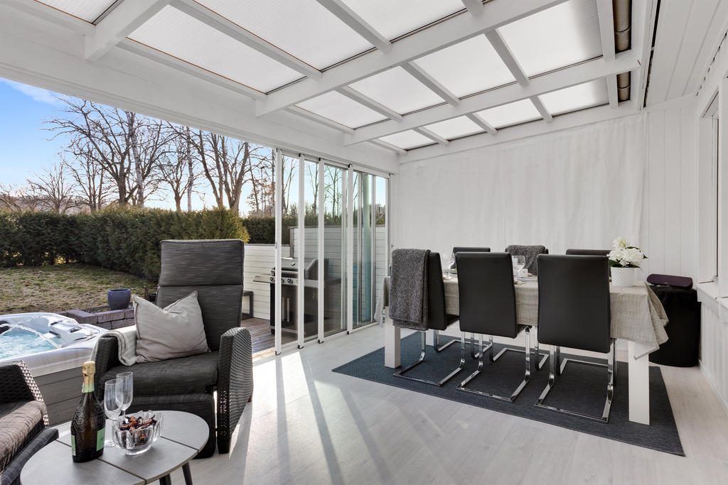 Uterum med skjutbara glaspartier