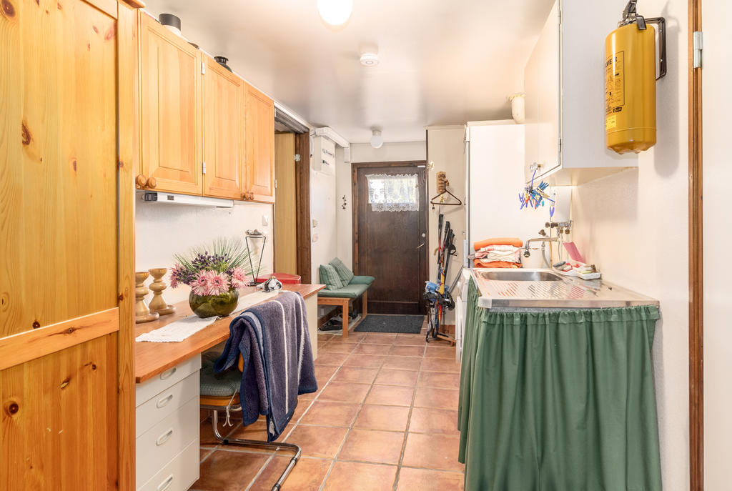 Groventré & tvättstuga