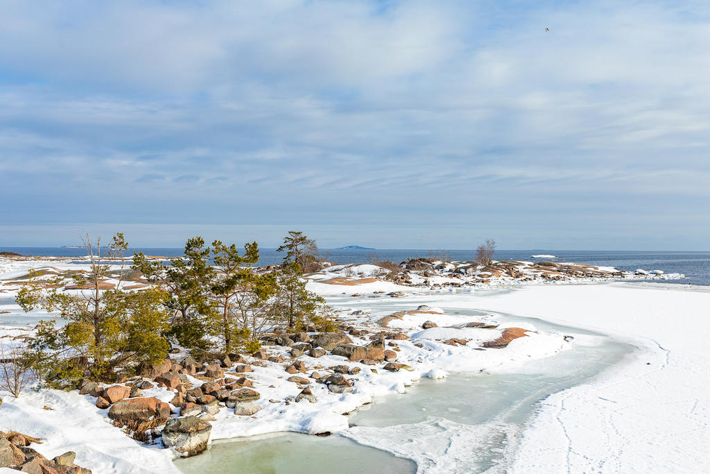 Klippbad på promenadavstånd