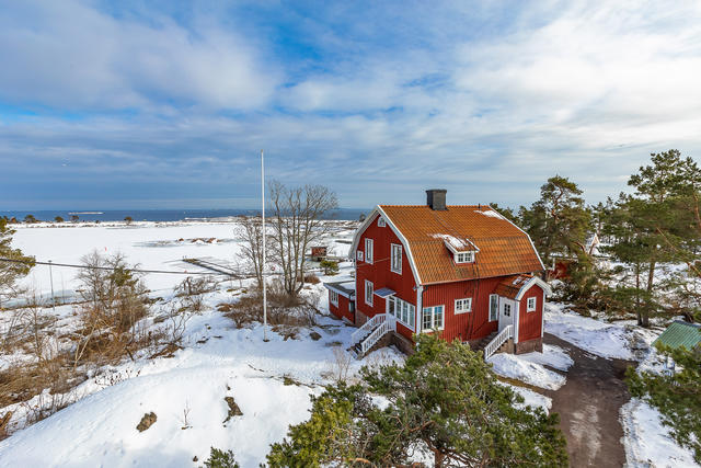 Hus med vattenutsikt