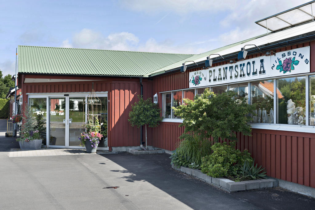 Granne med mysiga Nilssons plantskola
