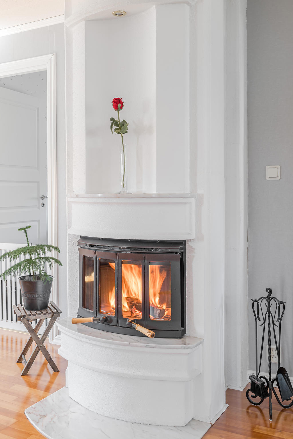 Fin kamin för värme och mys.