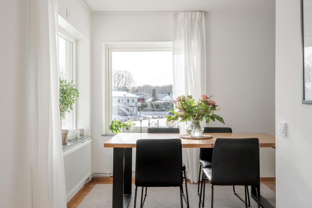 Matplats med härligt ljusinsläpp