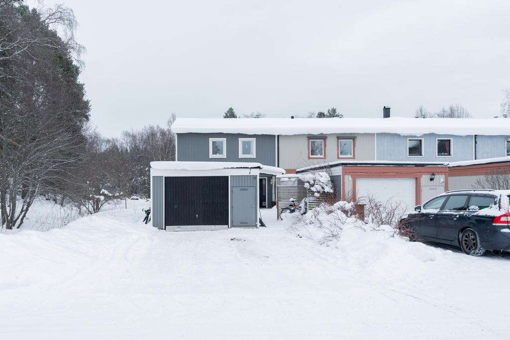 Garage!