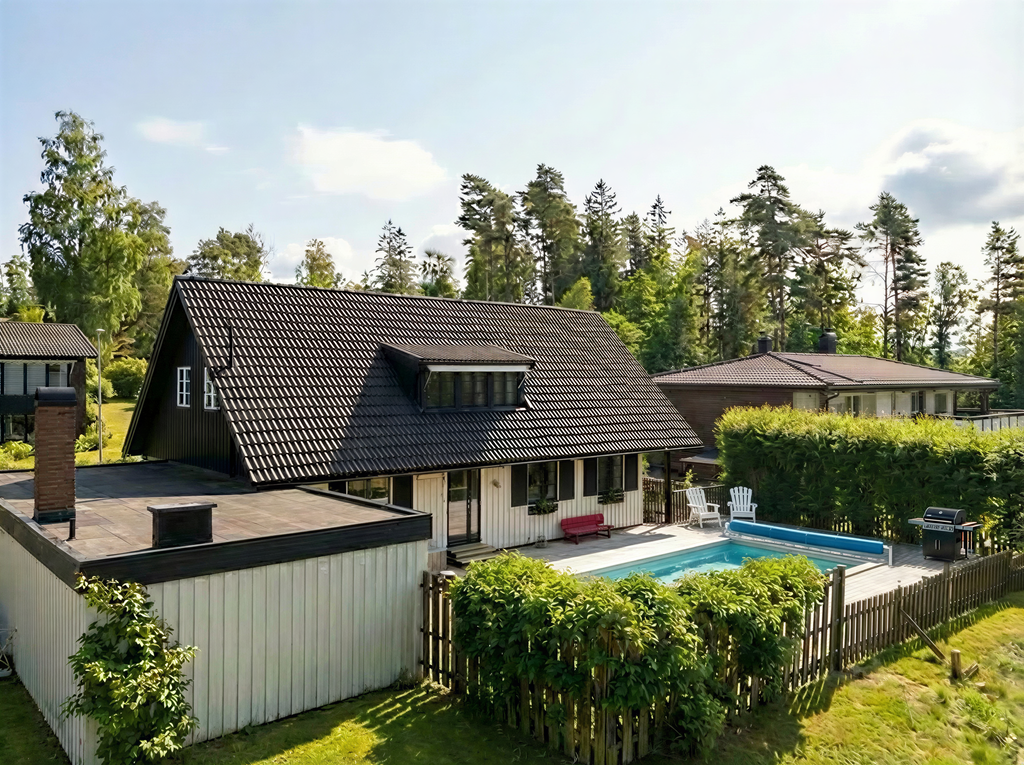 Sommaredigering med AI-verktyg (avvikelser från verkligheten kan förekomma)