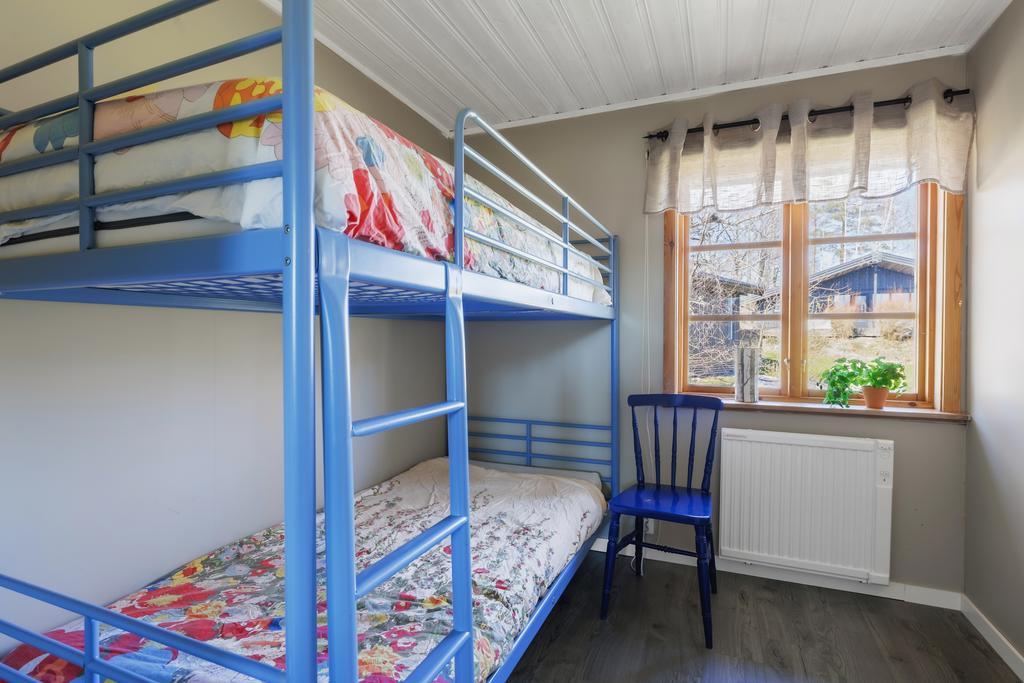 Sovrum med nytt laminatgolv 2026.