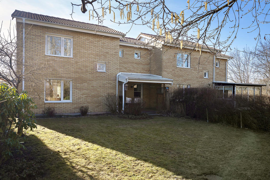 Uteplatsen på baksidan