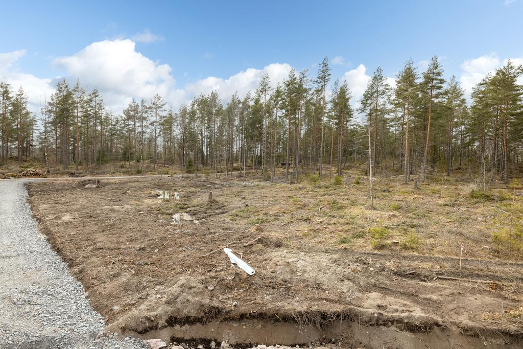 4st tomter för nybyggnation med A-hus