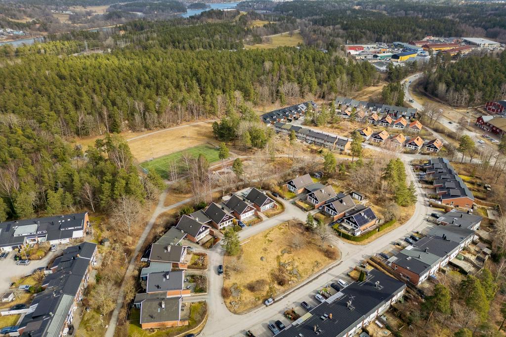 Ryttarvägen med omnejd från ovan