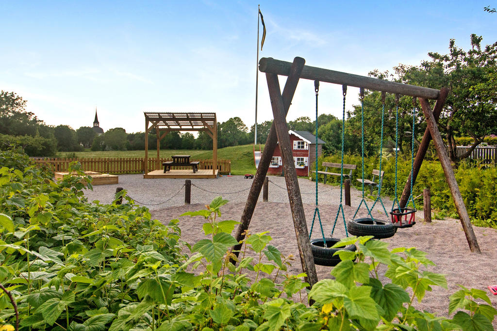 Omtyckt lekplats i området