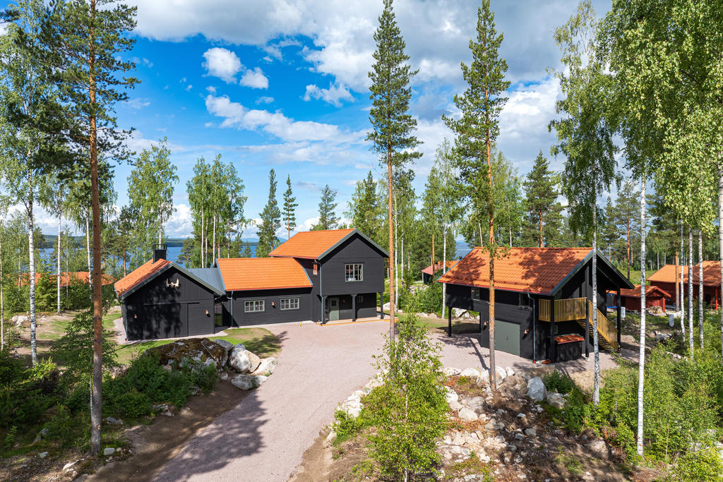 Exempel på specialdesignat hus efter kunds önskemål byggt av NORDIQ.