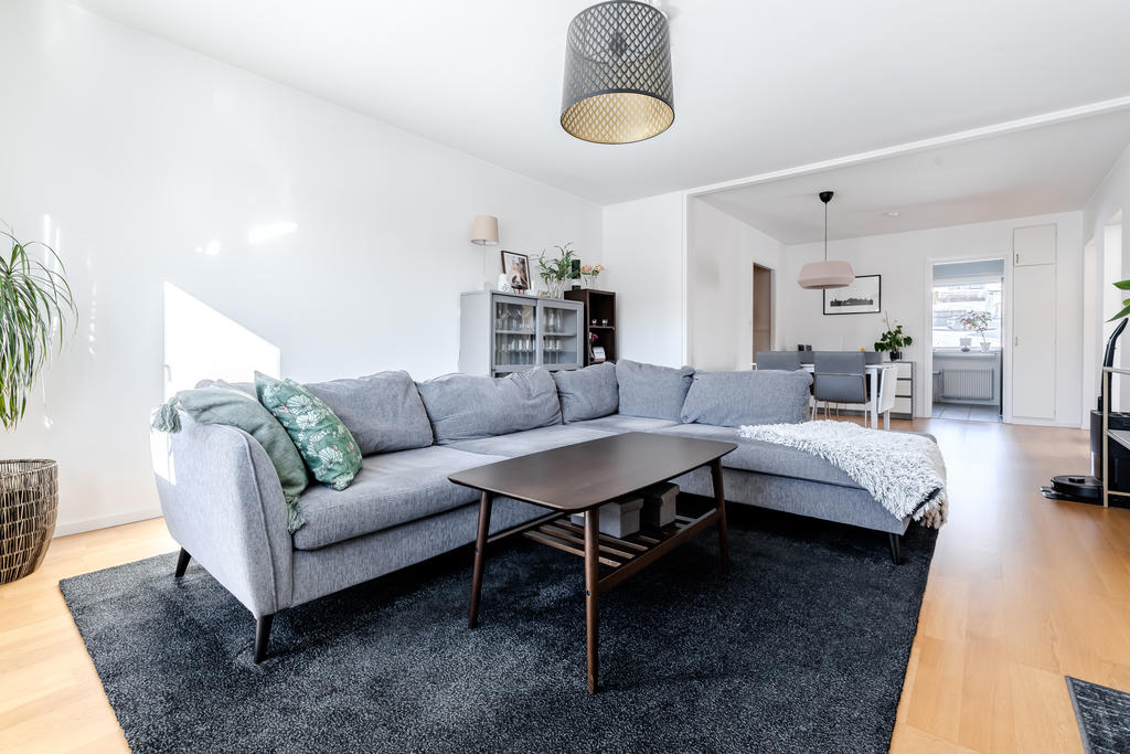 Gott om plats! Ljust och luftigt!