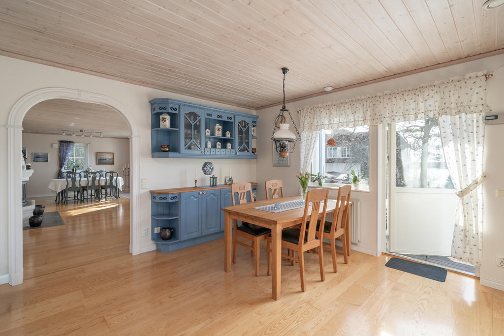 Köket, mot vardagsrummet