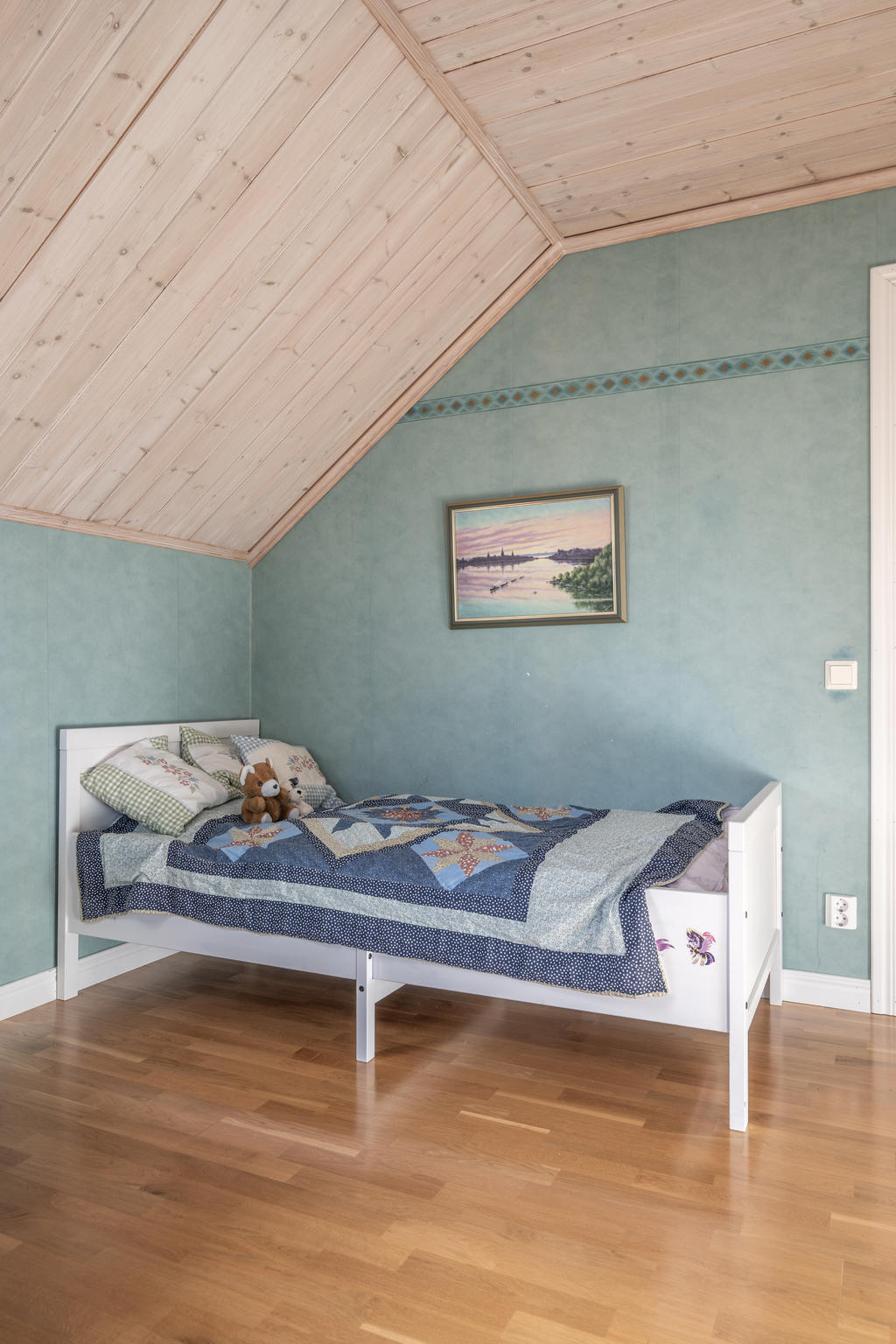 Sovrum 3, annan vinkel