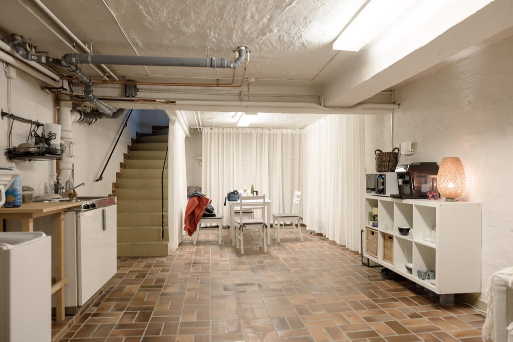 Källaren frisörens.