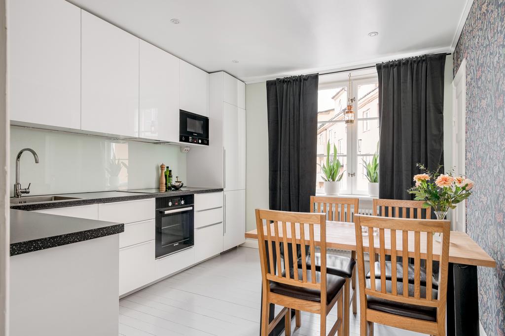 Ljust och stilrent kök 