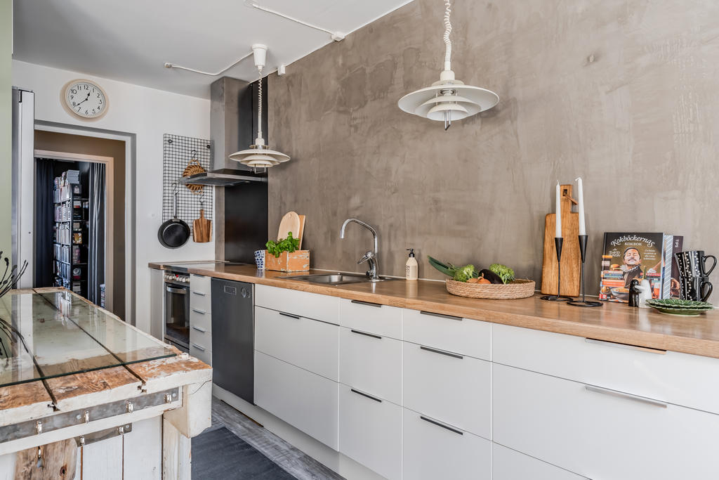 Köket har bra arbetsyta!