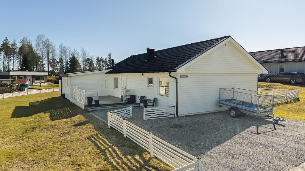 Välkommen till Björnbärsvägen 52!