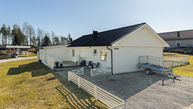 Välkommen till Björnbärsvägen 52!