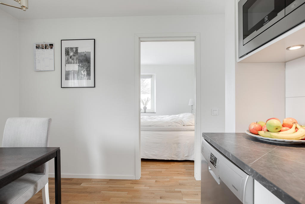 Skjutdörr in till sovrum