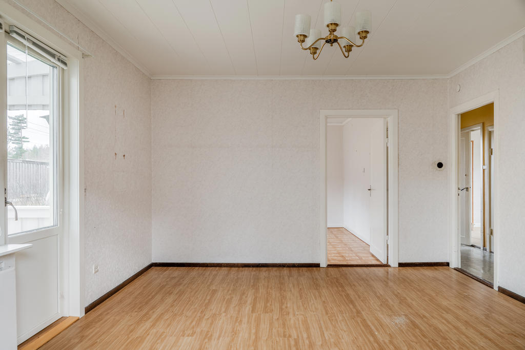 Vardagsrum sett mot sovrum