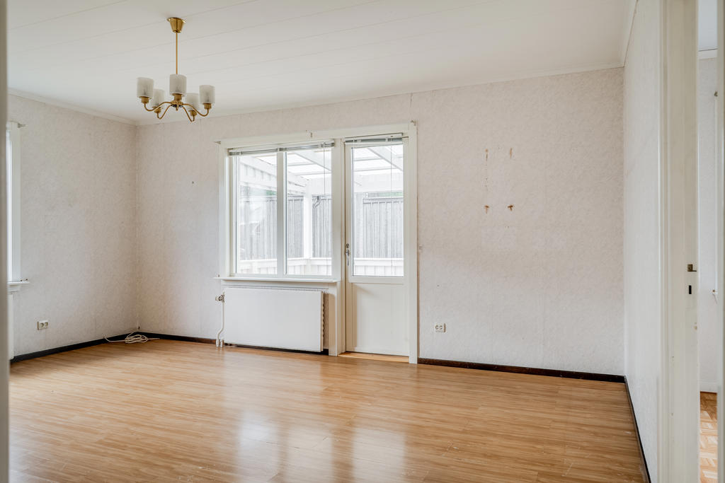 Utgång till altan från vardagsrum