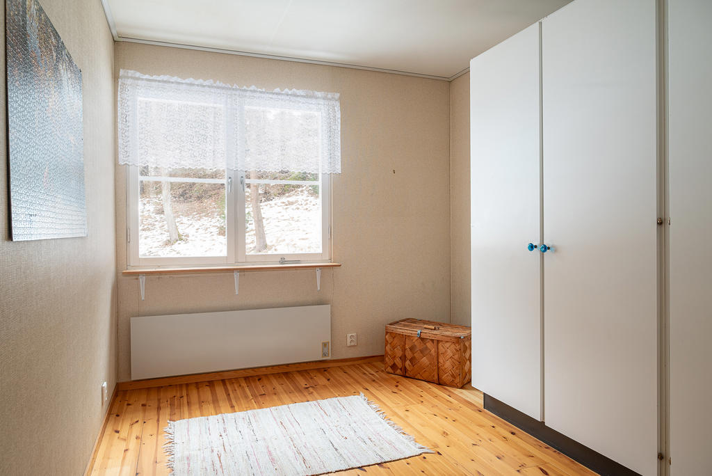 Sovrum 4 - mot entrésidan