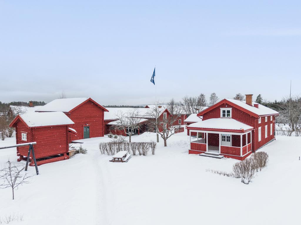  Ett varmt och trivsamt boende i en by med fin gemenskap!
