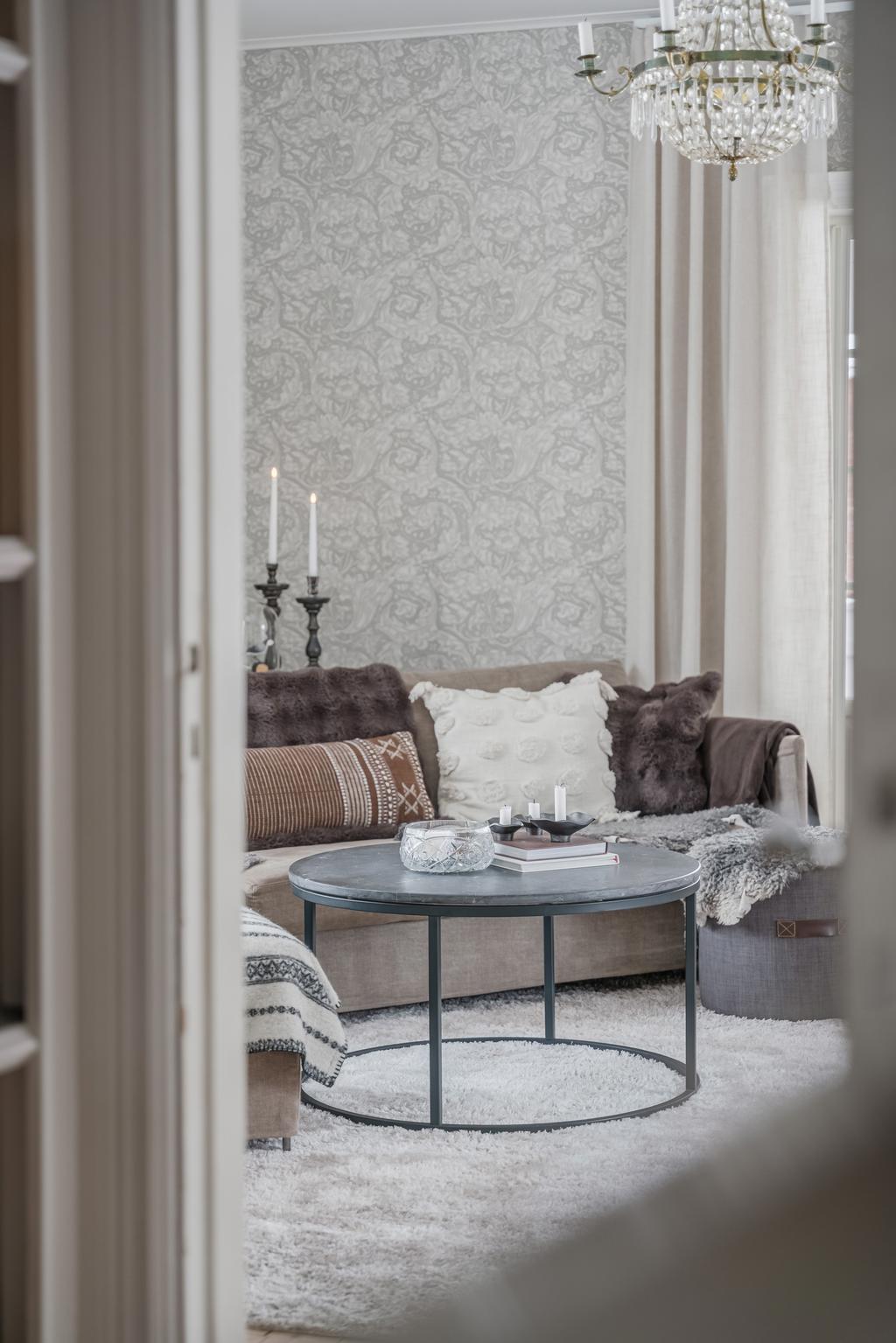 Detaljbild in mot vardasgrum