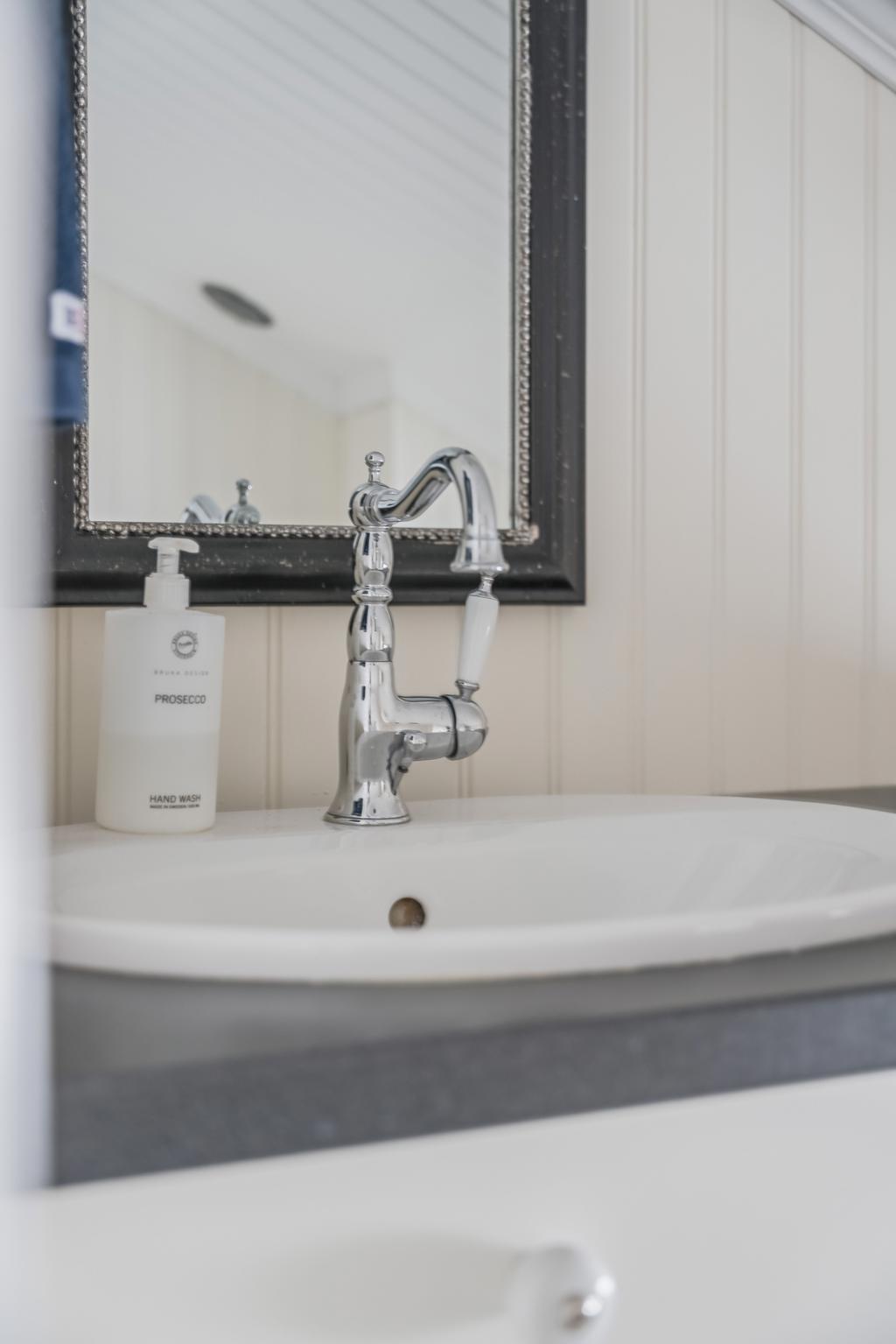 Badrum på övervåning.