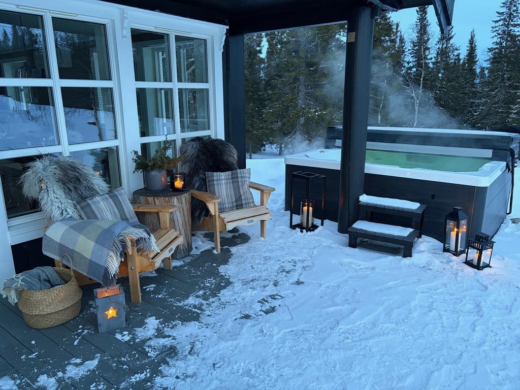 Säljarens egna bild i skymningen.